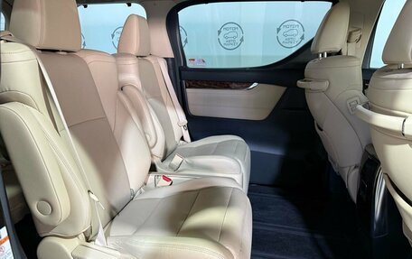 Toyota Alphard III, 2019 год, 4 350 000 рублей, 9 фотография