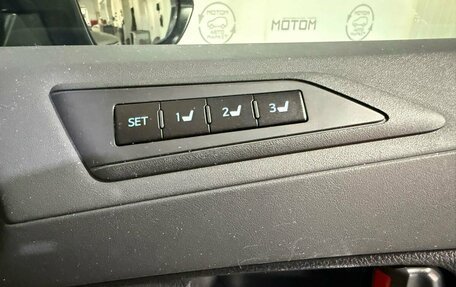 Toyota Alphard III, 2019 год, 4 350 000 рублей, 20 фотография