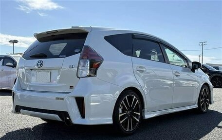 Toyota Prius Alpha I (ZVW40/41), 2021 год, 1 595 000 рублей, 4 фотография