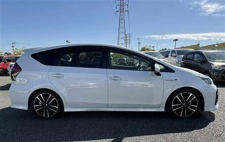 Toyota Prius Alpha I (ZVW40/41), 2021 год, 1 595 000 рублей, 5 фотография