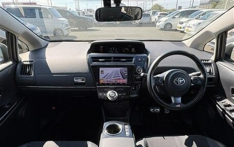 Toyota Prius Alpha I (ZVW40/41), 2021 год, 1 595 000 рублей, 12 фотография