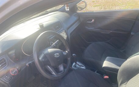 KIA Rio III рестайлинг, 2011 год, 400 000 рублей, 6 фотография