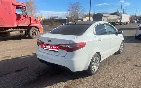 KIA Rio III рестайлинг, 2011 год, 400 000 рублей, 3 фотография