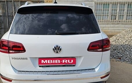 Volkswagen Touareg III, 2016 год, 2 350 000 рублей, 1 фотография