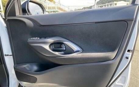 Toyota Yaris Cross, 2023 год, 1 250 001 рублей, 19 фотография