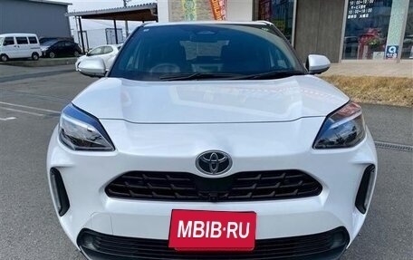 Toyota Yaris Cross, 2023 год, 1 250 001 рублей, 8 фотография