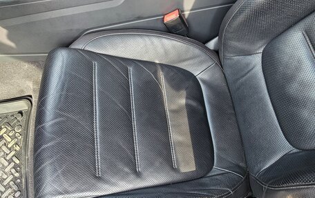 Volkswagen Touareg III, 2016 год, 2 350 000 рублей, 15 фотография