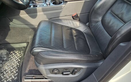 Volkswagen Touareg III, 2016 год, 2 350 000 рублей, 14 фотография