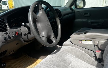 Toyota Tundra II, 2001 год, 1 350 000 рублей, 7 фотография