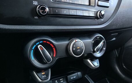 KIA Rio IV, 2017 год, 1 250 100 рублей, 11 фотография