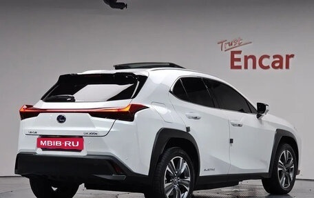 Lexus UX I, 2022 год, 3 550 000 рублей, 3 фотография