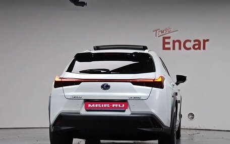Lexus UX I, 2022 год, 3 550 000 рублей, 4 фотография