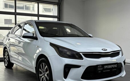 KIA Rio IV, 2018 год, 1 055 000 рублей, 3 фотография