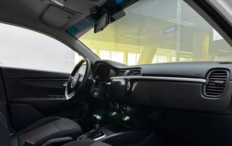 KIA Rio IV, 2018 год, 1 055 000 рублей, 11 фотография
