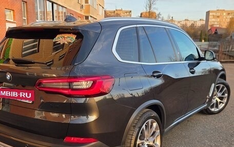 BMW X5, 2019 год, 5 950 000 рублей, 2 фотография