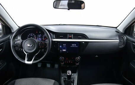 KIA Rio IV, 2018 год, 1 070 000 рублей, 15 фотография