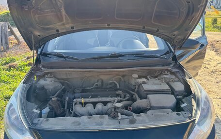 Hyundai Solaris II рестайлинг, 2013 год, 550 000 рублей, 5 фотография