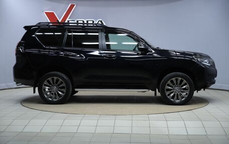 Toyota Land Cruiser Prado 150 рестайлинг, 2020 год, 5 290 000 рублей, 4 фотография