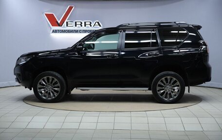 Toyota Land Cruiser Prado 150 рестайлинг, 2020 год, 5 290 000 рублей, 8 фотография