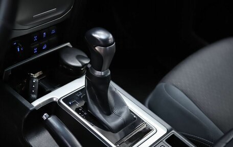 Toyota Land Cruiser Prado 150 рестайлинг, 2020 год, 5 290 000 рублей, 14 фотография