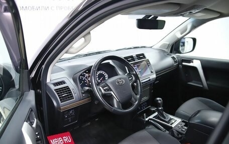 Toyota Land Cruiser Prado 150 рестайлинг, 2020 год, 5 290 000 рублей, 9 фотография