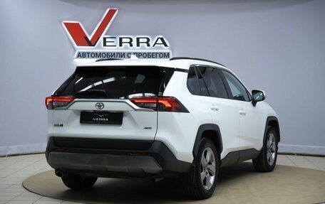 Toyota RAV4, 2019 год, 2 790 000 рублей, 5 фотография