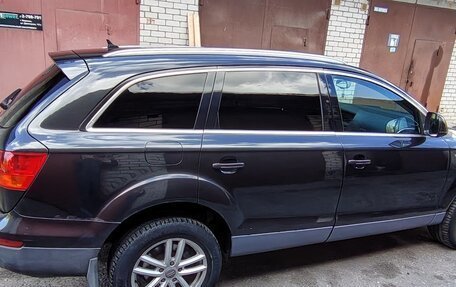 Audi Q7, 2007 год, 1 290 000 рублей, 2 фотография