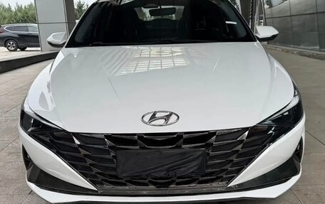 Hyundai Elantra, 2022 год, 1 700 000 рублей, 1 фотография