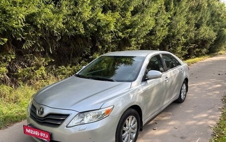 Toyota Camry, 2009 год, 960 000 рублей, 4 фотография