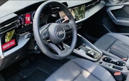 Audi A3, 2022 год, 2 220 000 рублей, 5 фотография