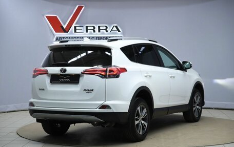 Toyota RAV4, 2016 год, 2 250 000 рублей, 5 фотография