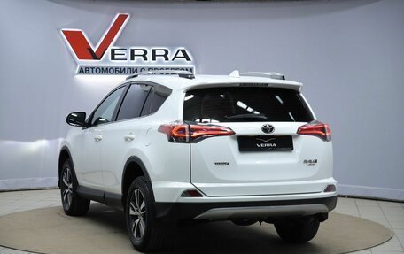 Toyota RAV4, 2016 год, 2 250 000 рублей, 7 фотография