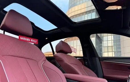 BMW 5 серия, 2023 год, 4 500 000 рублей, 13 фотография
