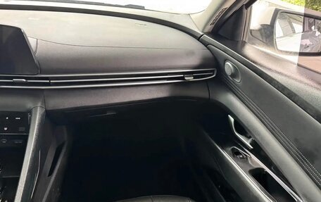 Hyundai Elantra, 2022 год, 1 700 000 рублей, 13 фотография