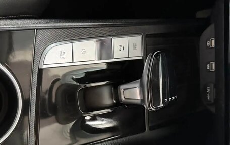 Hyundai Elantra, 2022 год, 1 700 000 рублей, 12 фотография