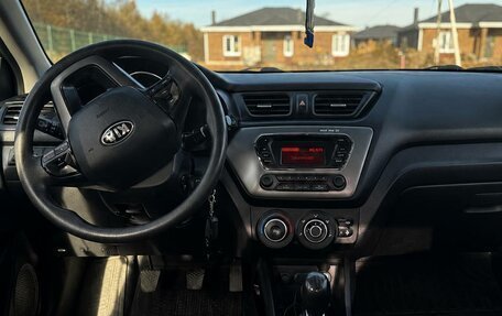 KIA Rio III рестайлинг, 2014 год, 750 000 рублей, 3 фотография