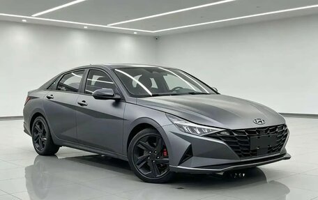 Hyundai Elantra, 2022 год, 1 790 000 рублей, 2 фотография
