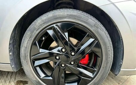 Hyundai Elantra, 2022 год, 1 790 000 рублей, 11 фотография