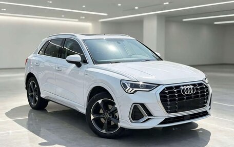 Audi Q3, 2022 год, 2 600 000 рублей, 3 фотография