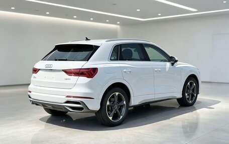 Audi Q3, 2022 год, 2 600 000 рублей, 4 фотография