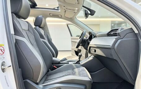 Audi Q3, 2022 год, 2 600 000 рублей, 10 фотография