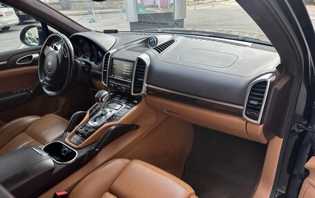 Porsche Cayenne III, 2012 год, 2 700 000 рублей, 18 фотография