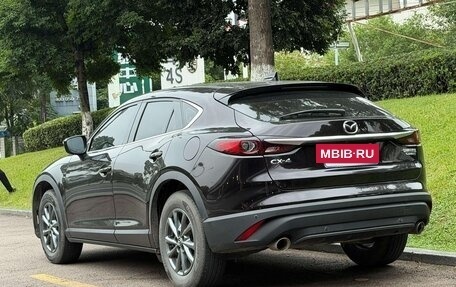 Mazda CX-4, 2022 год, 1 600 000 рублей, 4 фотография