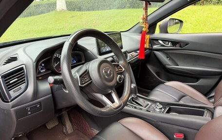Mazda CX-4, 2022 год, 1 600 000 рублей, 6 фотография