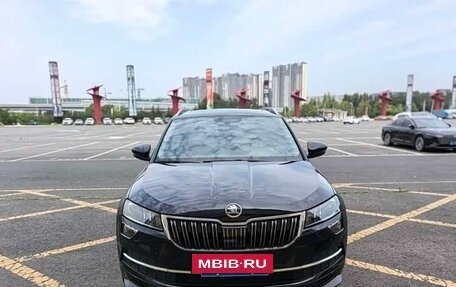 Skoda Karoq I, 2022 год, 1 650 000 рублей, 2 фотография