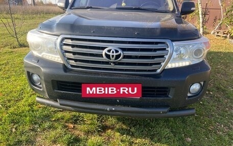 Toyota Land Cruiser 200, 2014 год, 3 000 000 рублей, 8 фотография