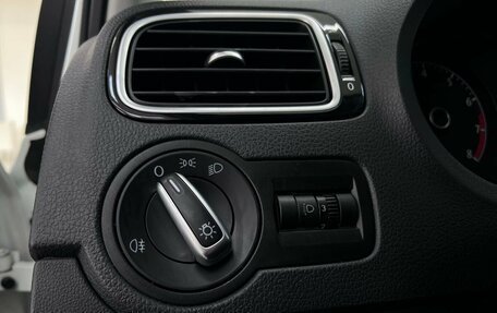 Volkswagen Polo VI (EU Market), 2019 год, 1 100 000 рублей, 29 фотография