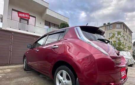 Nissan Leaf I, 2011 год, 980 000 рублей, 3 фотография