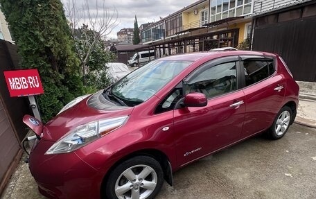 Nissan Leaf I, 2011 год, 980 000 рублей, 25 фотография