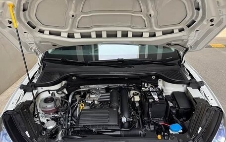 Skoda Karoq I, 2022 год, 1 590 000 рублей, 14 фотография
